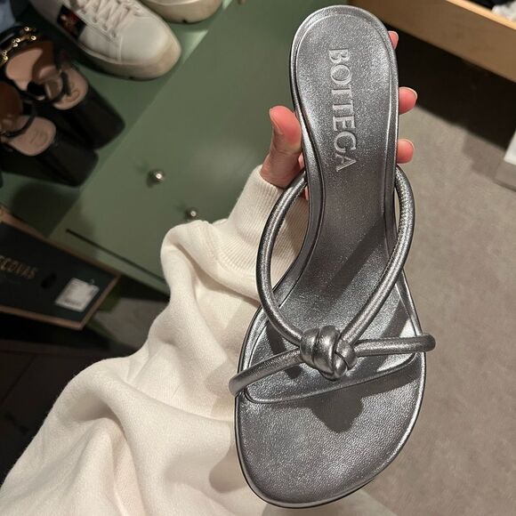 Bottega Veneta Shoes - NEW bottega Veneta silver knot sandal